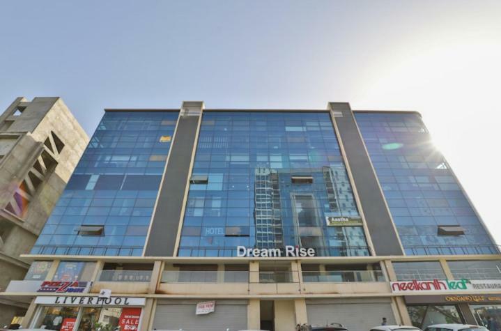Hotel Pathik Villa Ahmadábád Kültér fotó